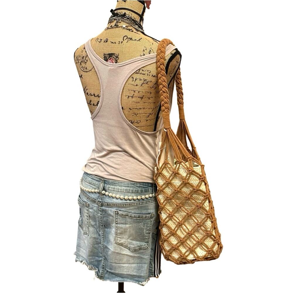 NEW - Universal Thread  Macrame Shoulder Handbag - Picture 3 of 8